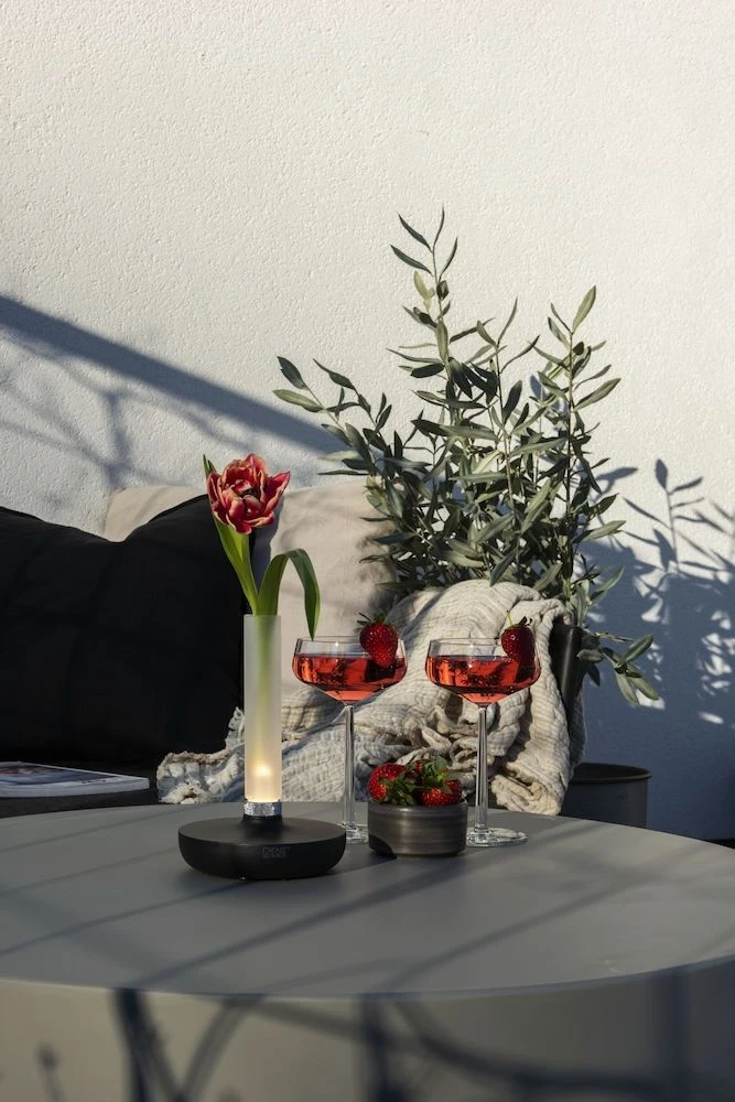 KONSTSMIDE Biarritz Akku Tischleuchte IP54 Schwarz Dimmbar 1800/3000/4000K – Bild 14