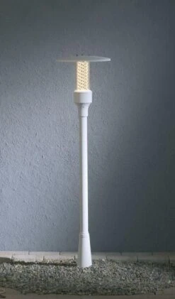 KONSTSMIDE Nova Wegeleuchte Mit Reflektorgitter